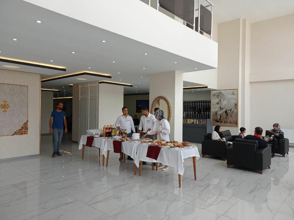 Atlihan Plus Hotel Doğubayazıt エクステリア 写真