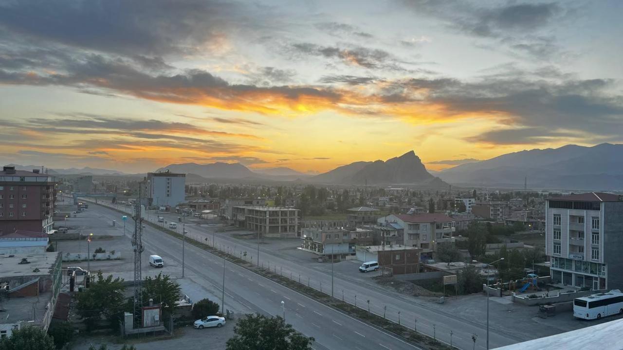 Atlihan Plus Hotel Doğubayazıt エクステリア 写真