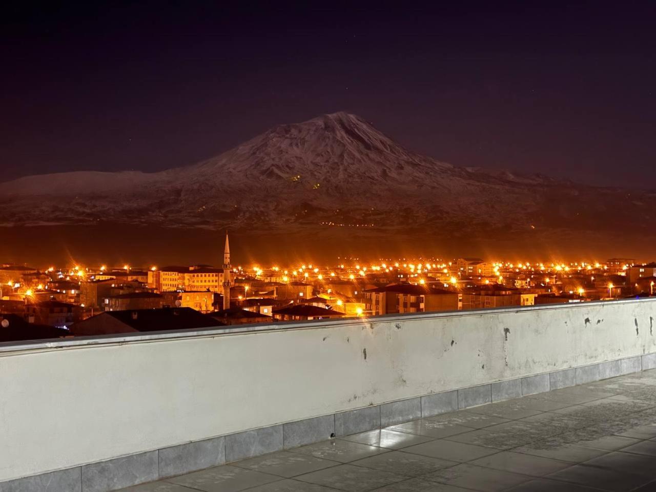 Atlihan Plus Hotel Doğubayazıt エクステリア 写真